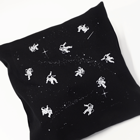 Poszewka na poduszkę kosmos astronauta