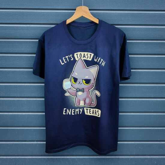 Koszulka z kotkiem-wypijmy za wrogów!