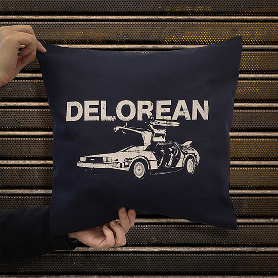 Poszewka na poduszkę Retro Delorean. Najlepsze poduszki od OtherTees!